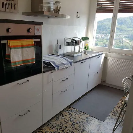 Comova 아파트 *